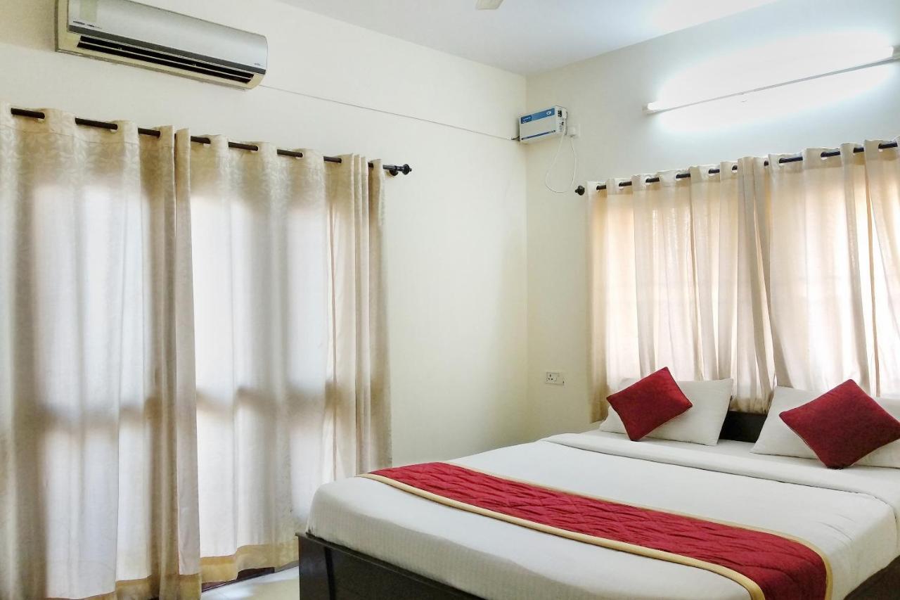 העיר בנגלור Super Oyo Capital O Premium Hotel Victoria Heights Near Sri Someshwara Swami Temple מראה חיצוני תמונה